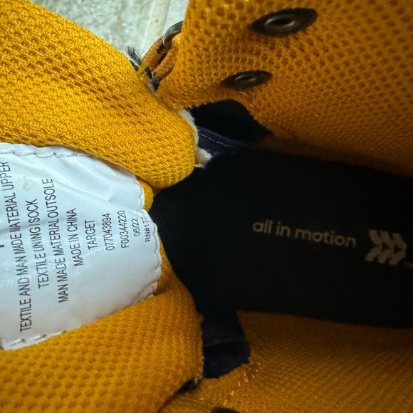 “All in Motion” brand hiking style boot - Picture 3 of 3